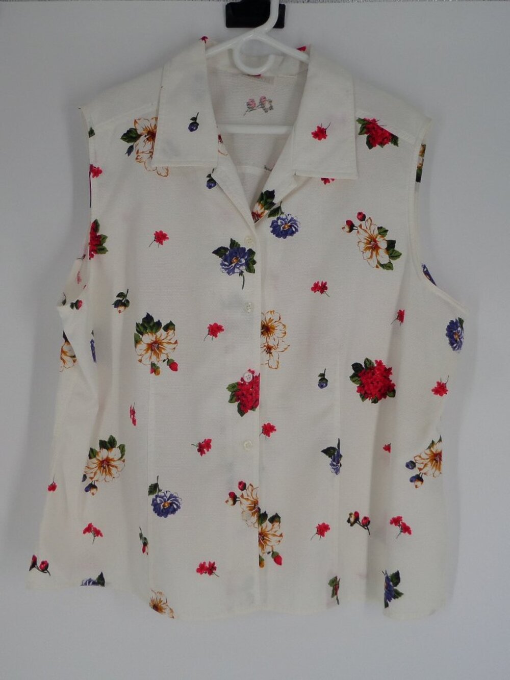 Elizabeth Claiborne  Multi Color Floral Sleeveless Blouse Size 22 NWOT